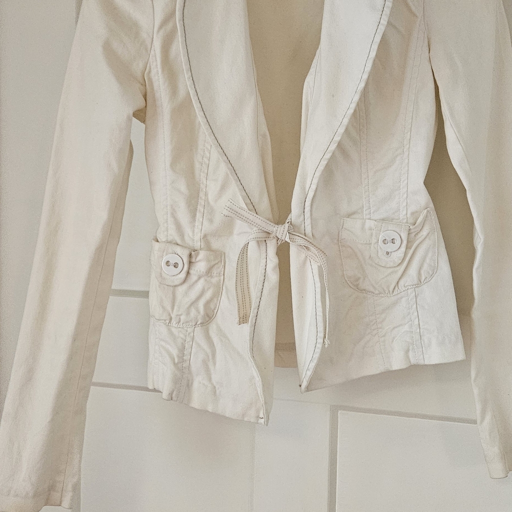 Cream Fitted Jacket Tie Front Feminine Romantic Tailored Boho Chic Size S